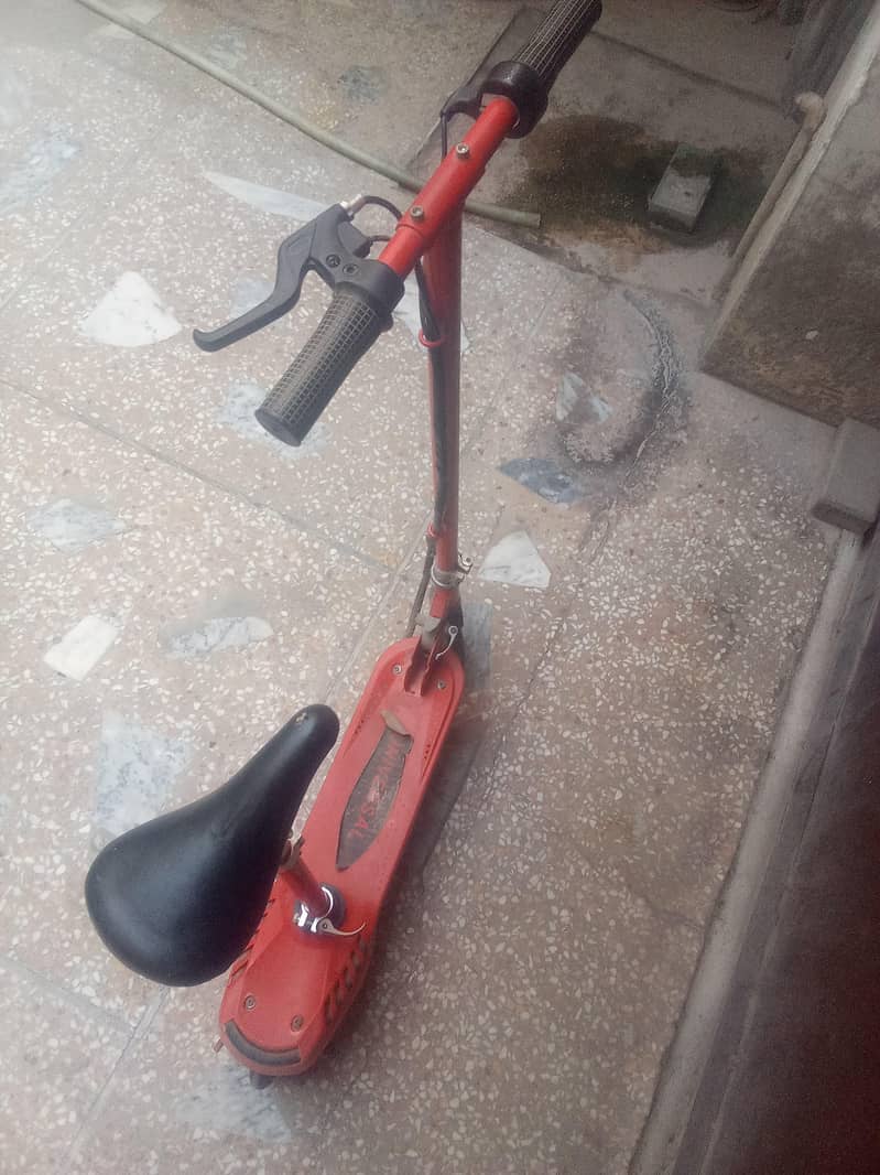 chargeable scoote 0