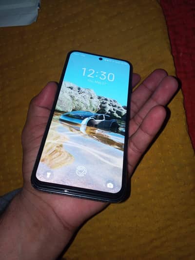 techno spark 30 pro 8+8 128