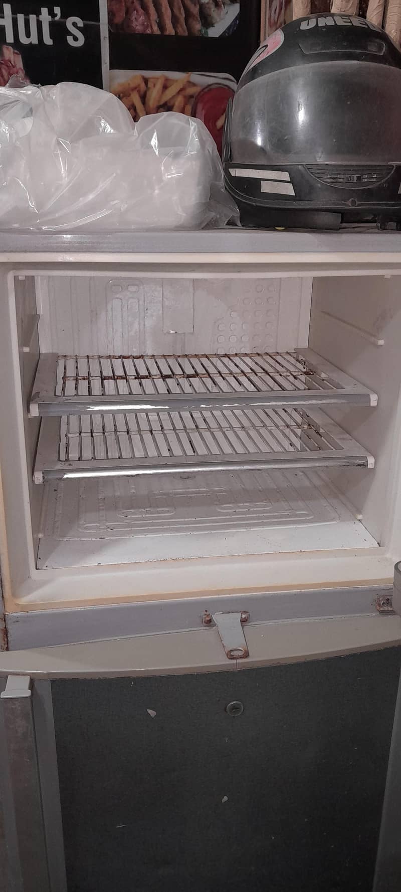 Refrigerator 1