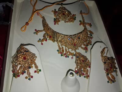 jewellery set 9/10