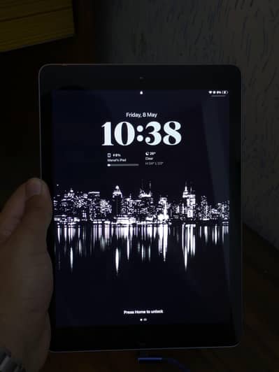 Ipad 6th generation | 128gb storage | space grey
