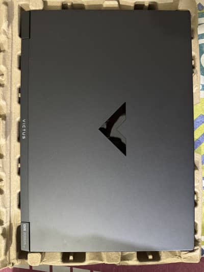 HP Victus 15