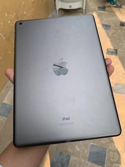 IPAD 9 GEN WITH ALL BOX