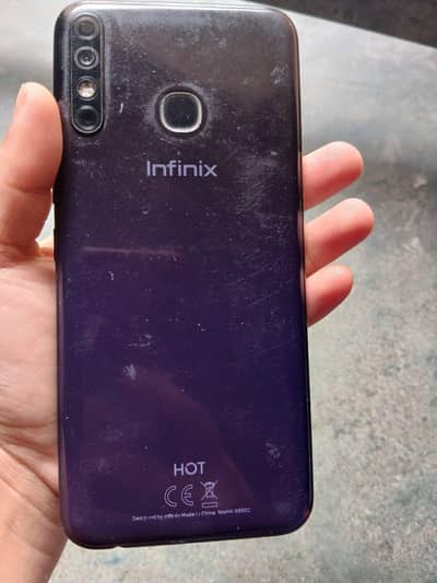 Infinix Hot 8