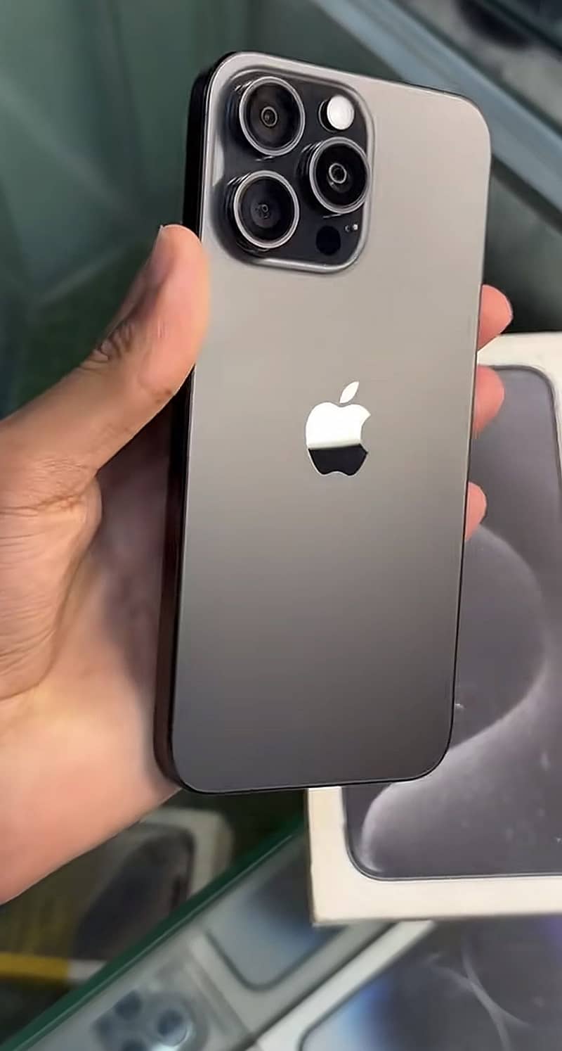 Iphone 15 pro 0