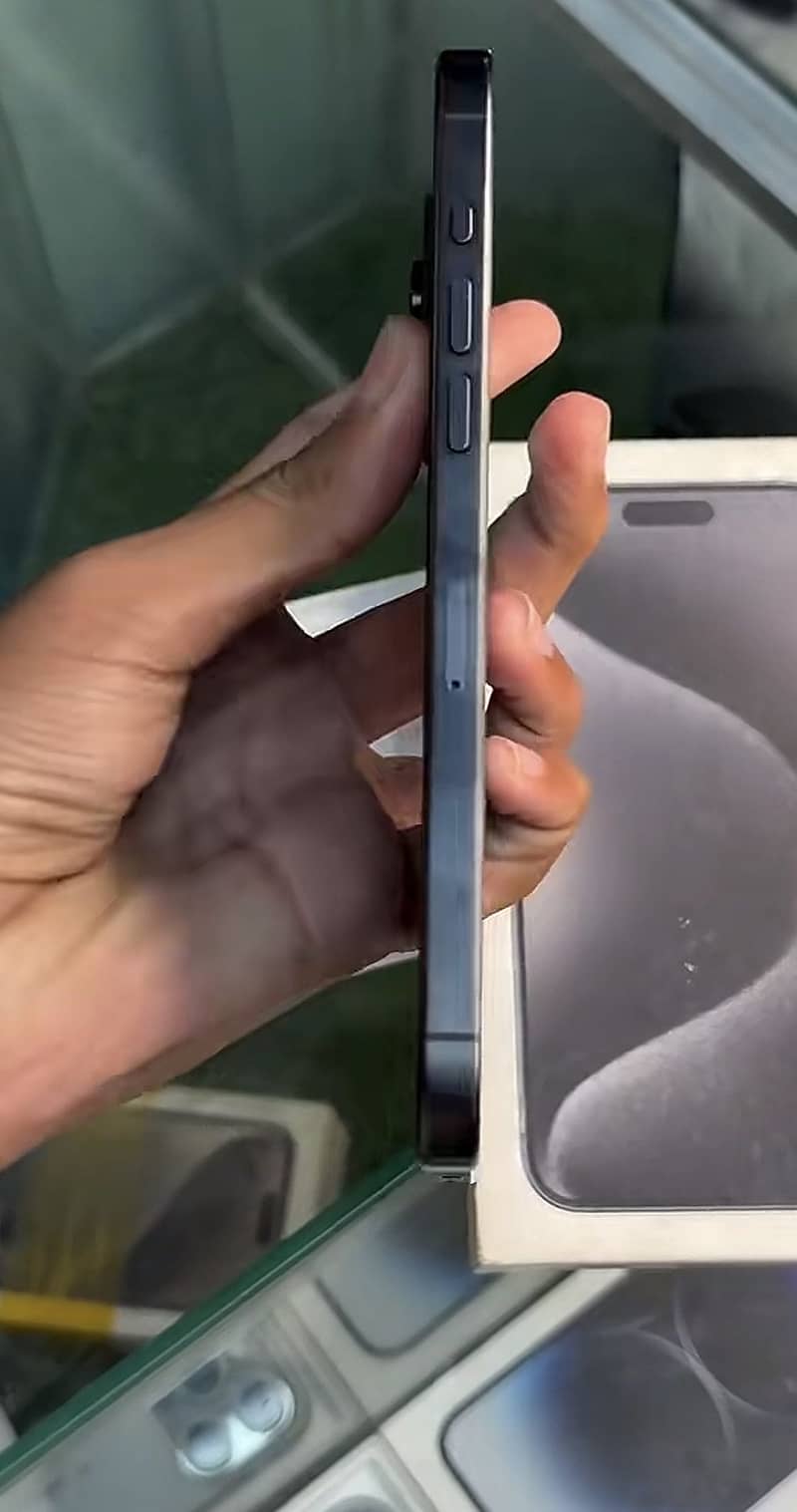 Iphone 15 pro 2