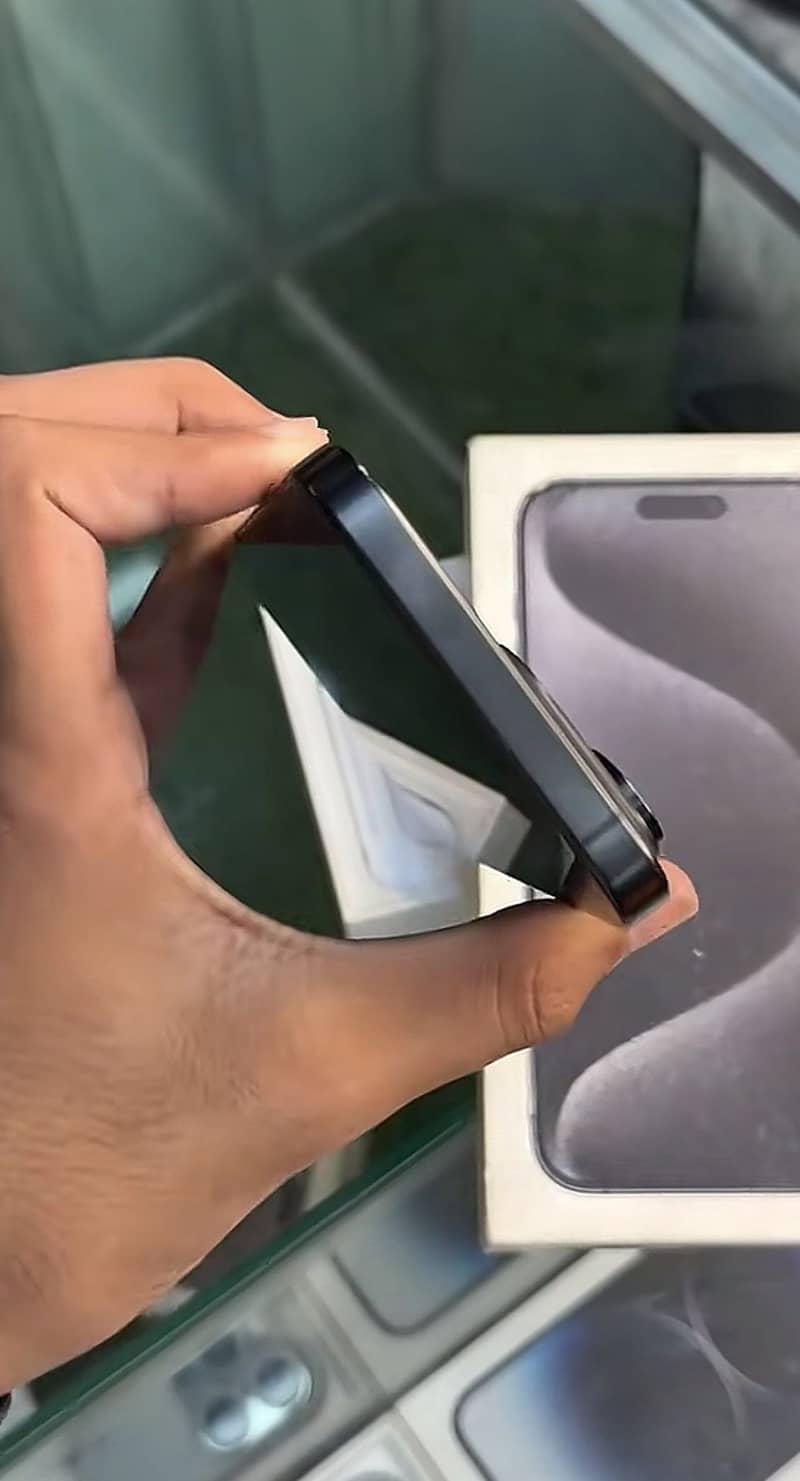 Iphone 15 pro 3