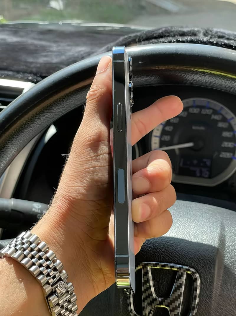 iphone 13 pro 3