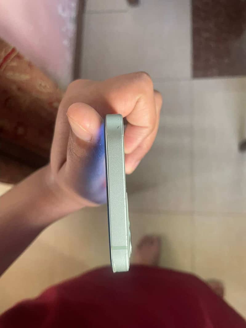 iPhone 12 2