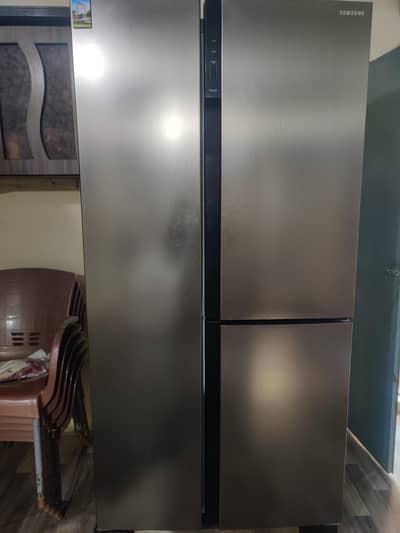 Samsung 645L Side-by-Side Refrigerator [RS63R5581SL]-In Great Conditio