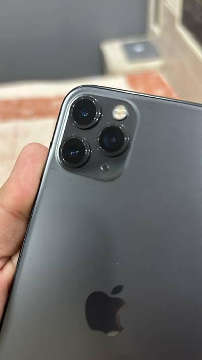 iphone 11 pro max non 64. gb