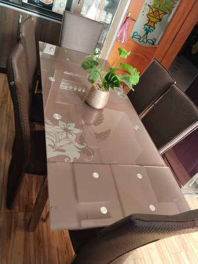 Dinning Table with 6 chairs