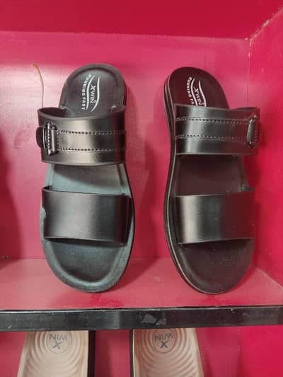 X Win slipper