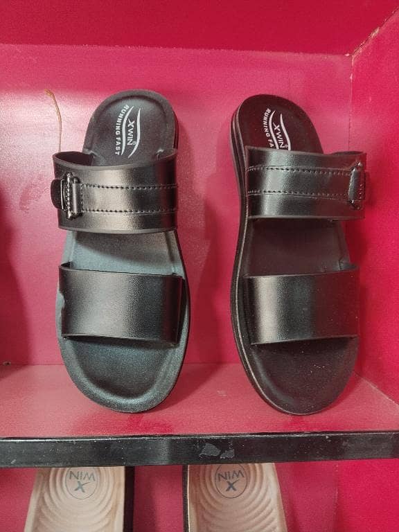 X Win slipper 0