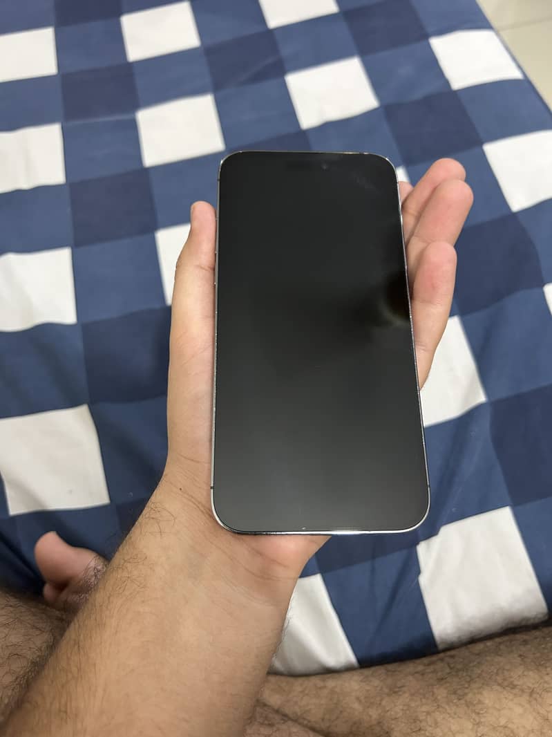 Iphone 14 pro max 0