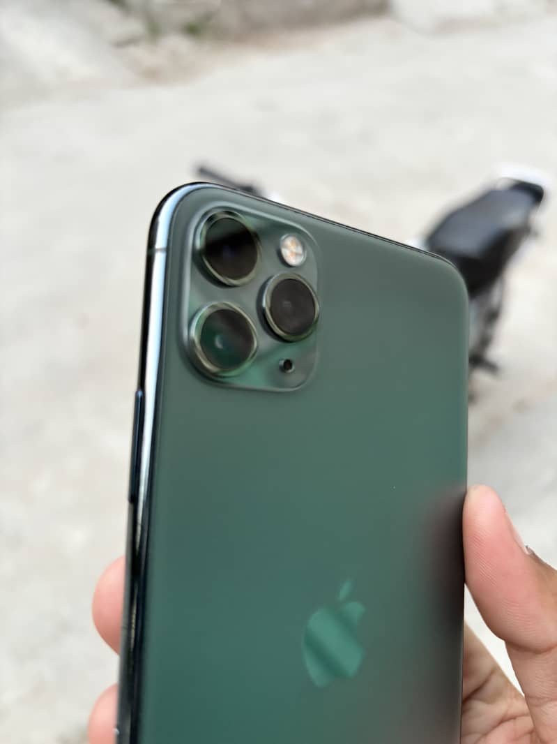 Iphone 11 pro max 6