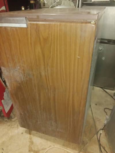 Sanyo vertical freezer