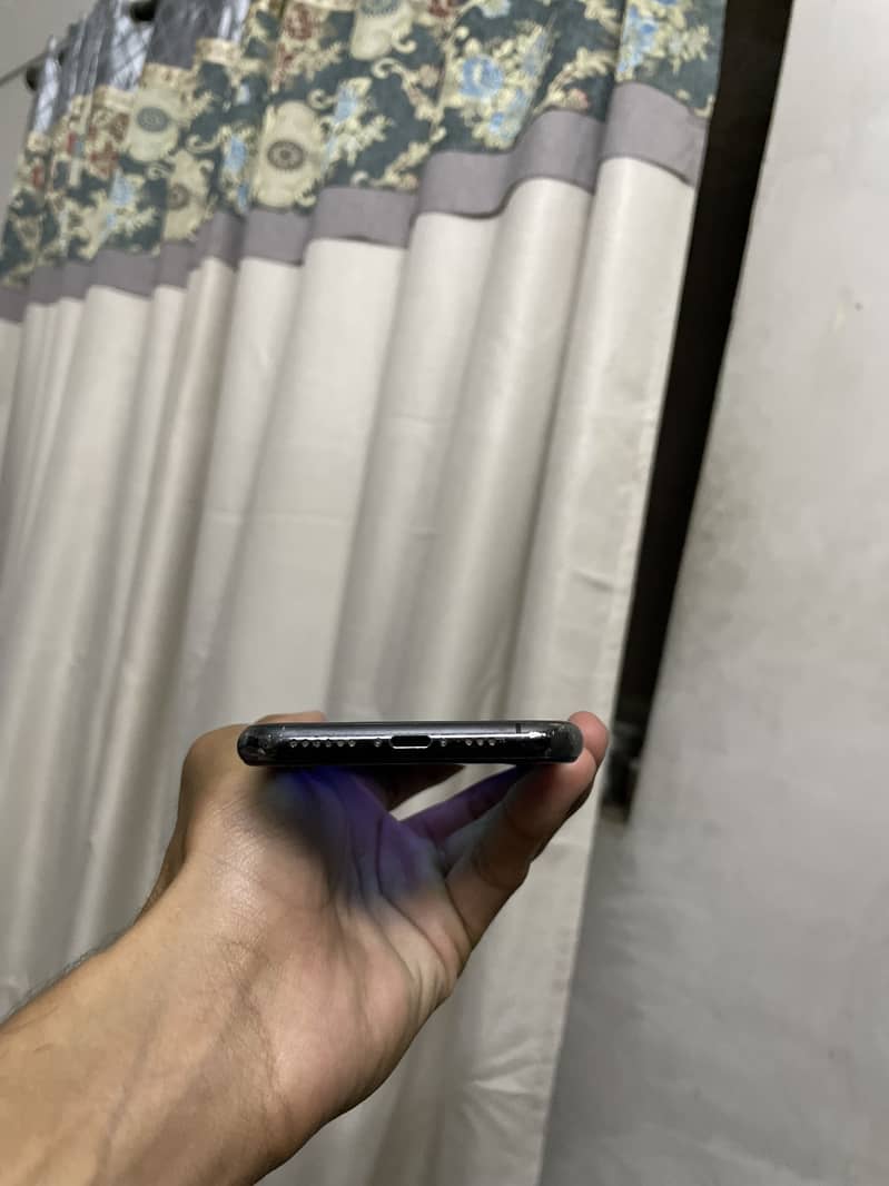 Iphone 11 pro 2