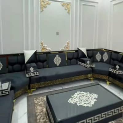 kitchen Helper and  House worker Avilable