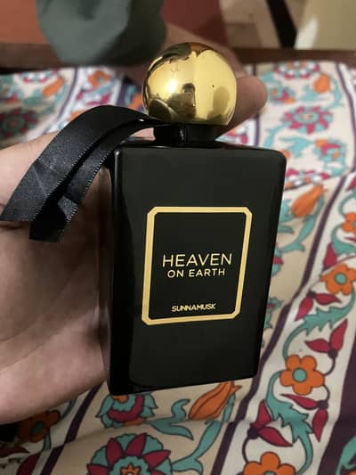 Luxury Perfume – Heaven on Earth by Sunnamusk (Original)
