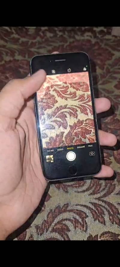 Apple iPhone 8
