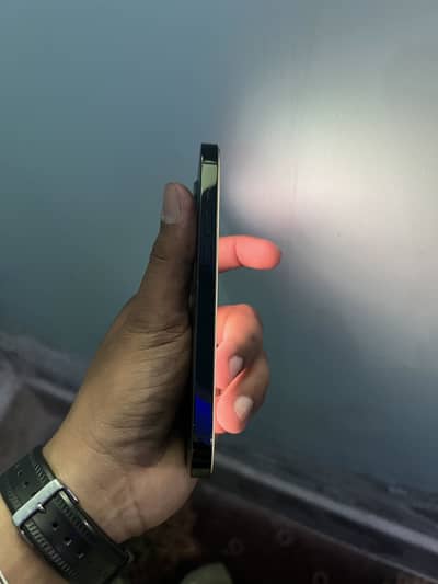 Iphone 14 pro jv