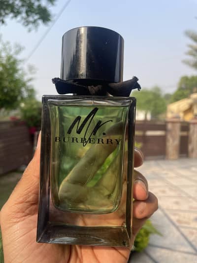 mr burberry 150ml widout box. luxury fragrance