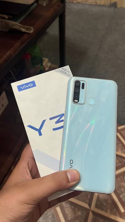 Vivo y30 PTA Approved All original 4/128