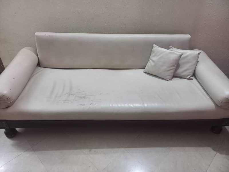 Sofa set + center table 3