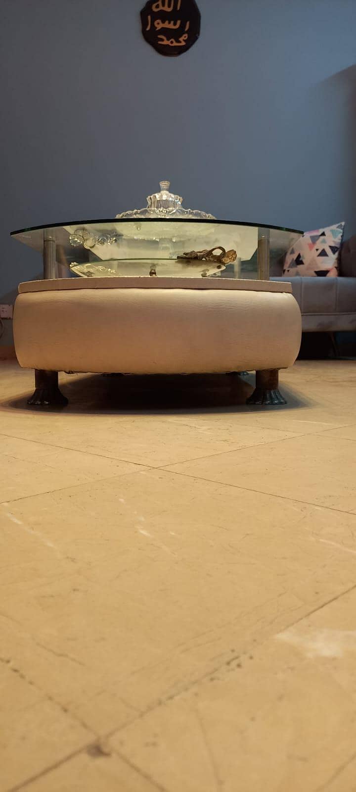 Sofa set + center table 7