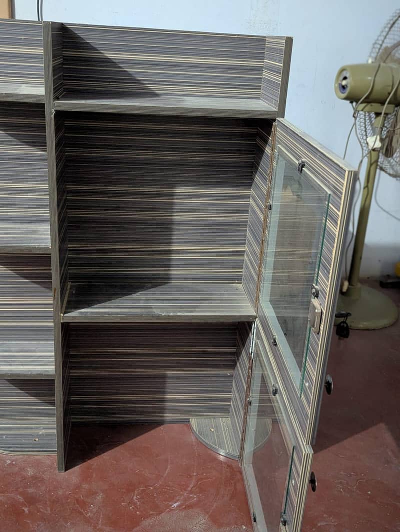 computer table 1