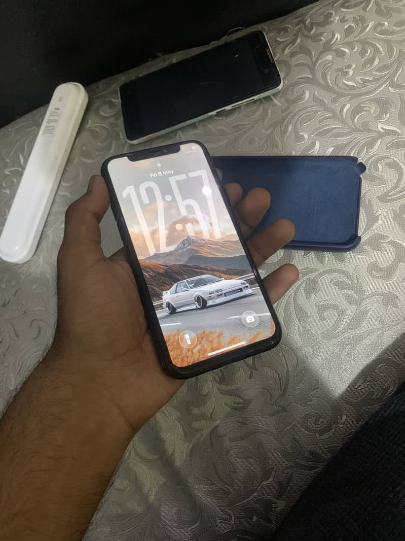 Iphone 11 pro 1