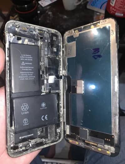 iphone 11 pro parts[panel >battery >camera sb genuin har chz ki grenty