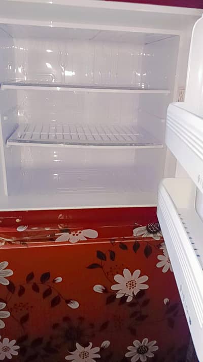 medium size refrigerator in good condition