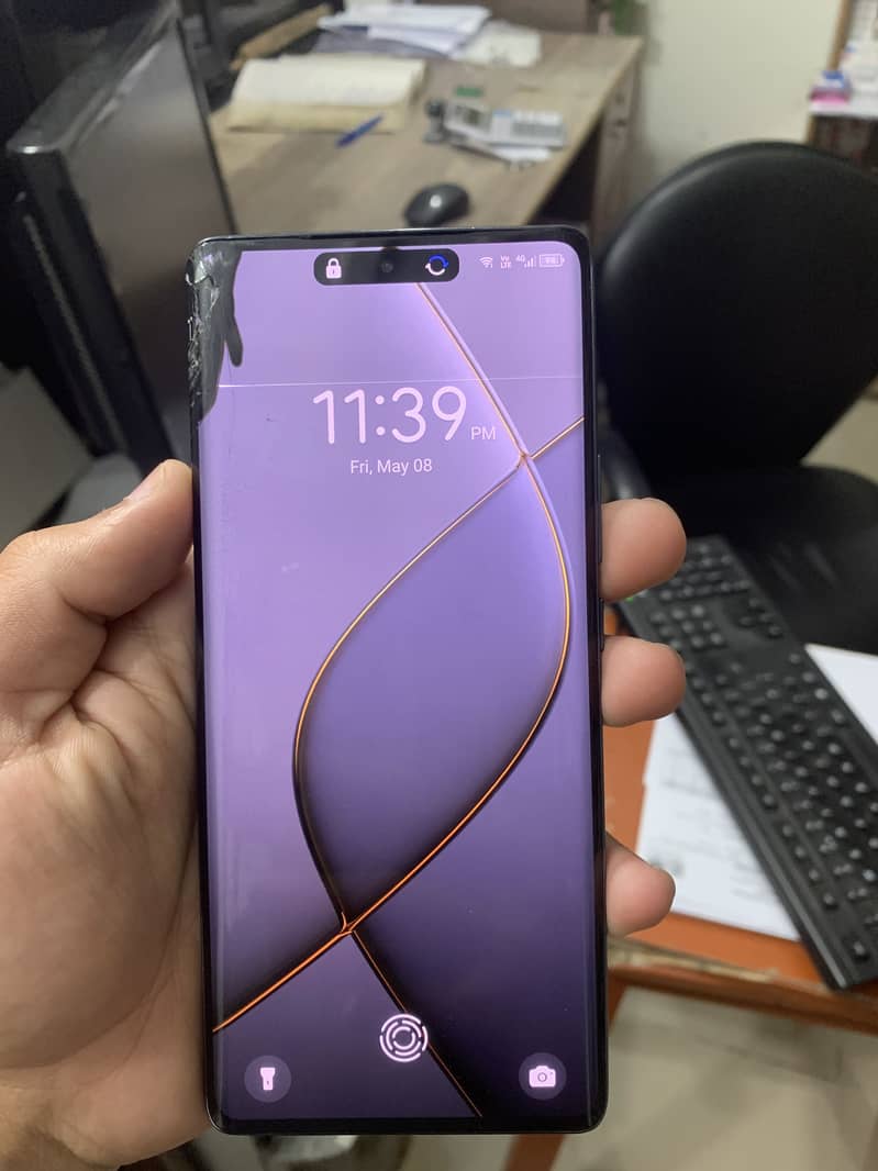 Spark 20 pro plus 0