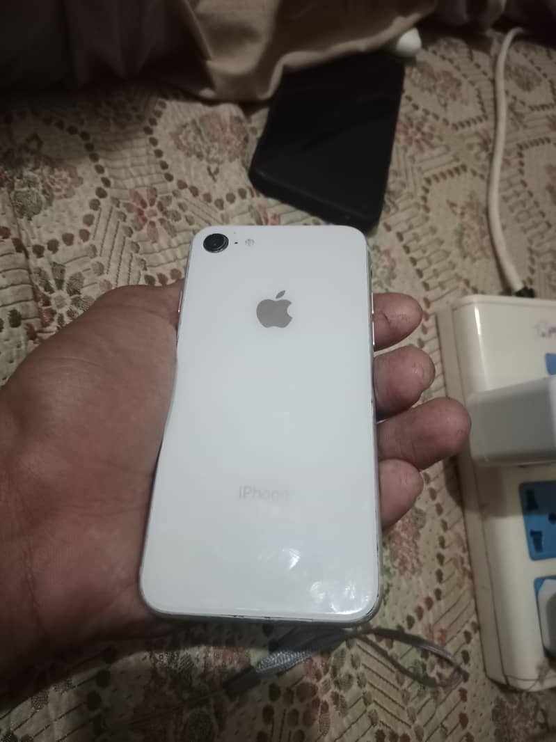 iphone 8 3