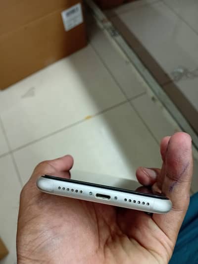 Iphone 11  64 Gb