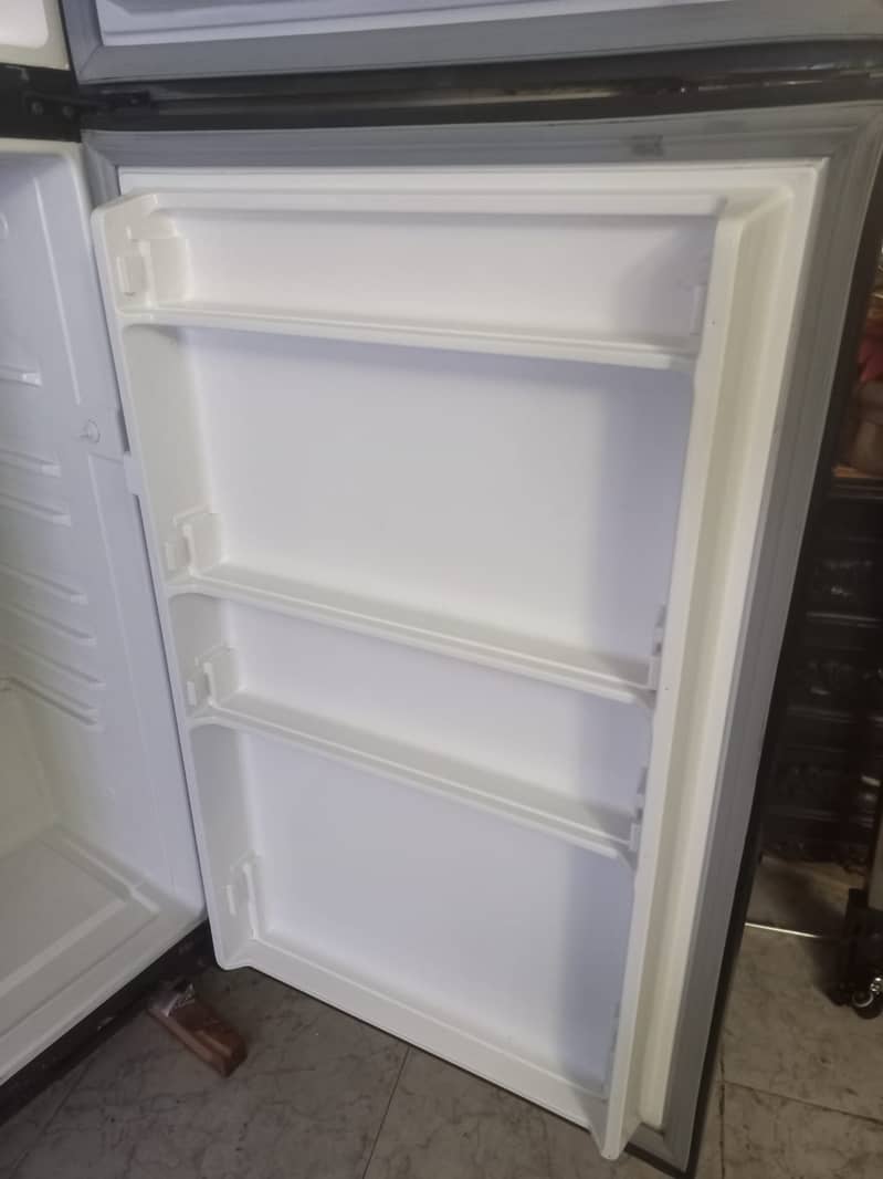 Dawlance Reflection Refrigerator (H-Zone Plus) 11