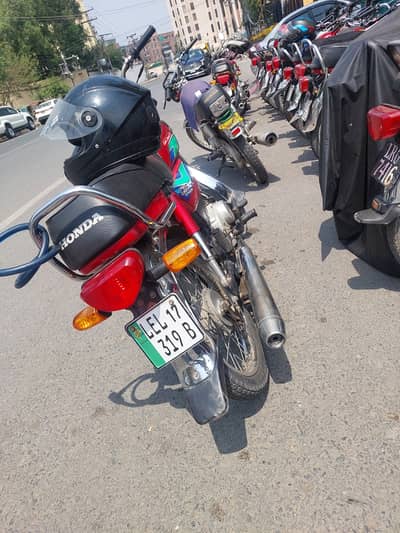 Honda CD 70 2017