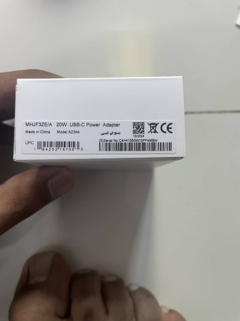 Iphone charger 0