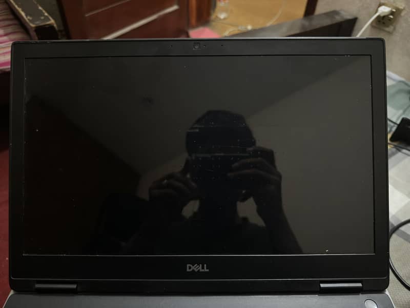 Dell precision 7530 1
