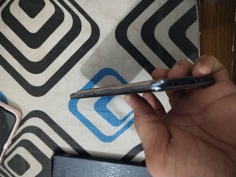 OnePlus 9 4
