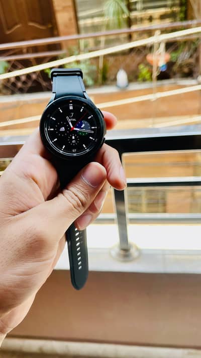 Samsung galaxy watch 4 classic