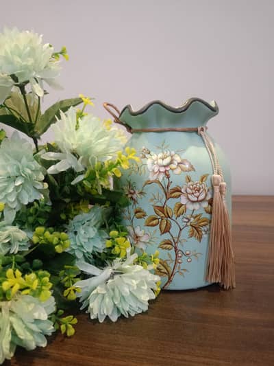 Pretty and Modern Table vase Mint Green colour Looks very Beautiful