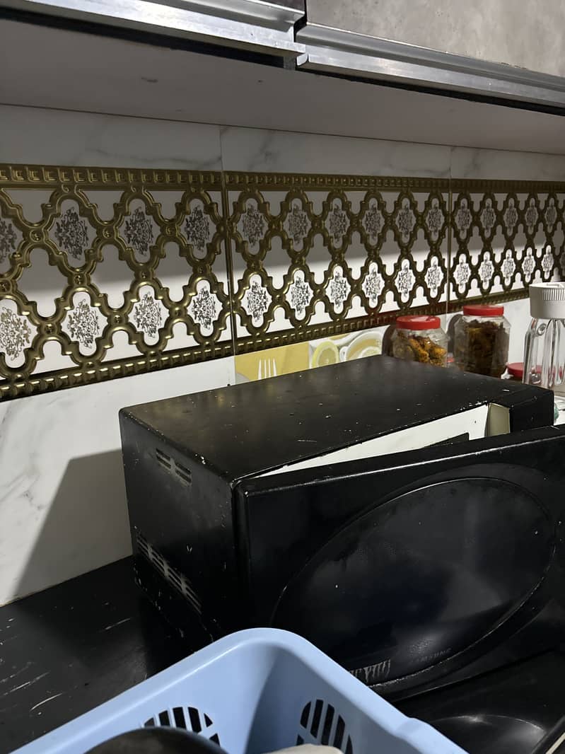 Microwave ocen 4