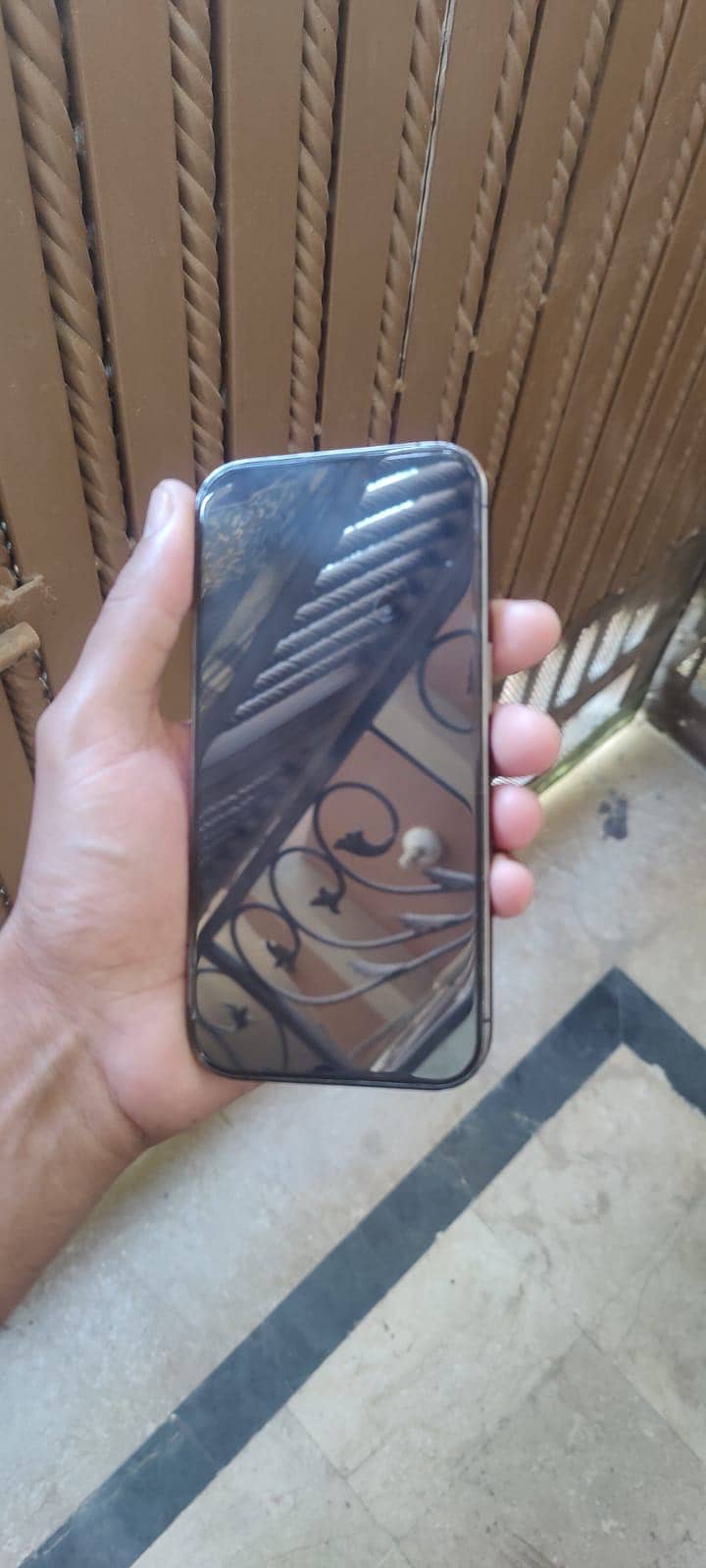 14 pro 3