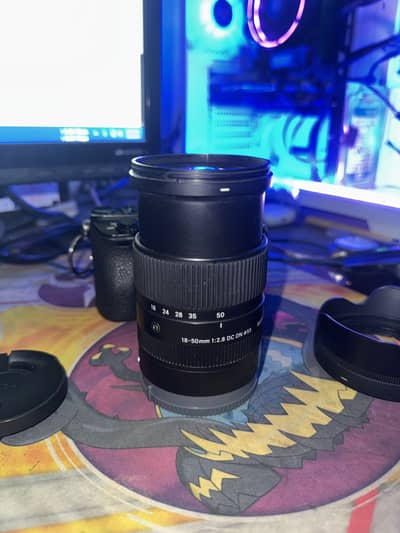 Sigma 18-55 f2.8 | clean 10/10 Sony E mount Lens