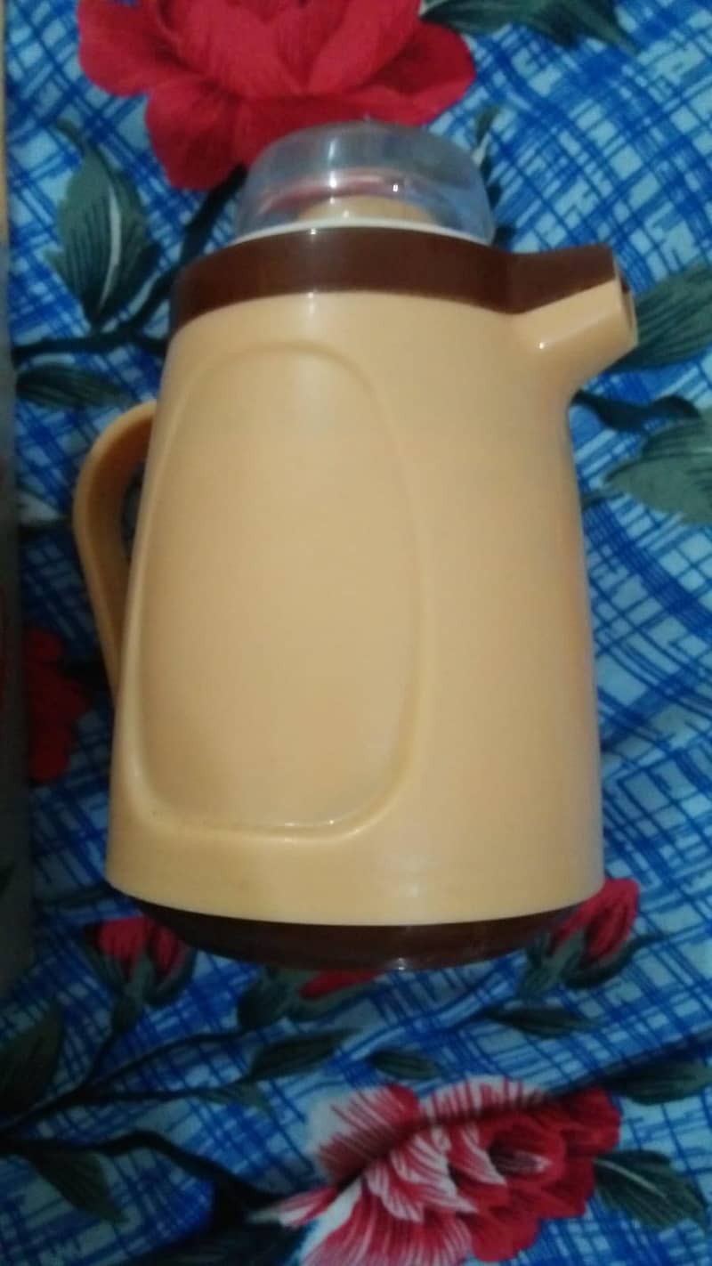 Tea jug 1