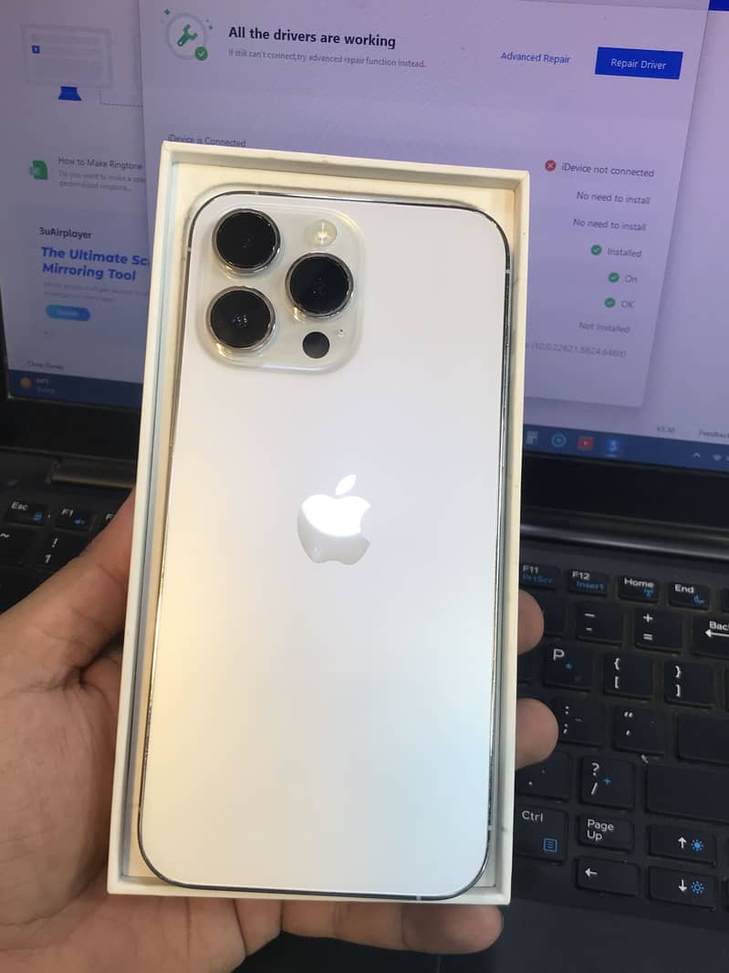iPhone 14 Pro Max 1