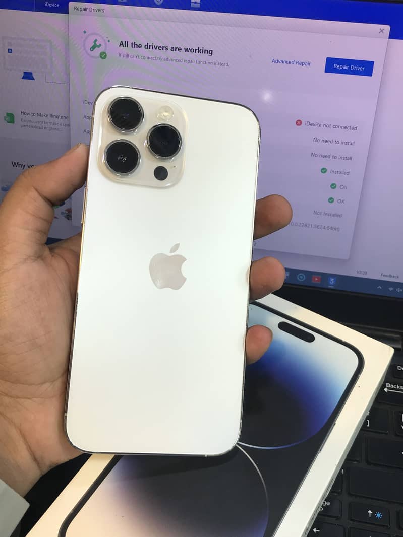 iPhone 14 Pro Max 6